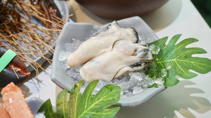 梨花A5和牛放題！高雄吃到飽霸主，日本A5和牛、帝王蟹、松葉蟹奢華饗宴