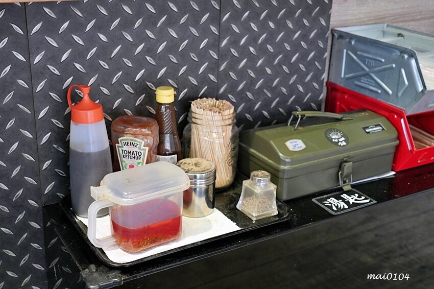 桃園人氣中西式早午餐|Eat here吃這炭火土司~桃園版丹丹!早午餐吃蚵仔麵線、粉漿蛋餅,推出雙十節連假限