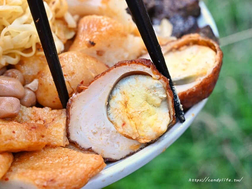 秘醬滷味｜台中必吃冷滷再開分店，獨家秘方滷製，搭配醬汁超銷魂，這幾樣必點！