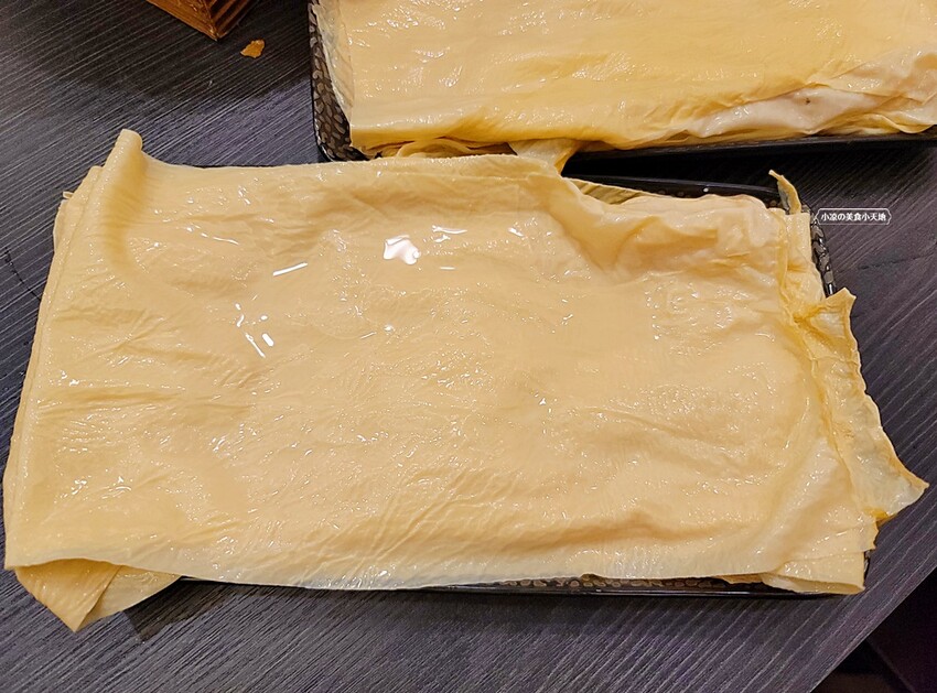 崇德路美食正在沸騰中！！少見酸白菜、麻辣鴛鴦鍋結合特色私房菜，吃過一次就會上癮的滋味，營業到凌晨消夜新選擇！！