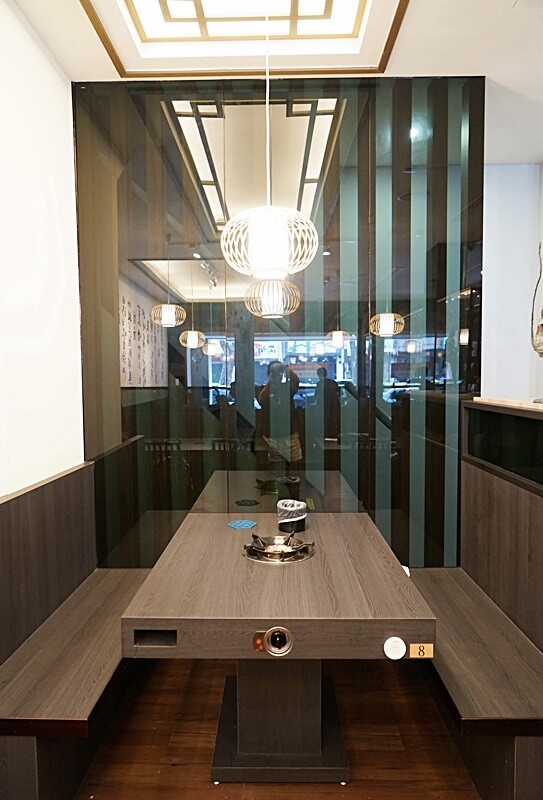 崇德路美食正在沸騰中！！少見酸白菜、麻辣鴛鴦鍋結合特色私房菜，吃過一次就會上癮的滋味，營業到凌晨消夜新選擇！！