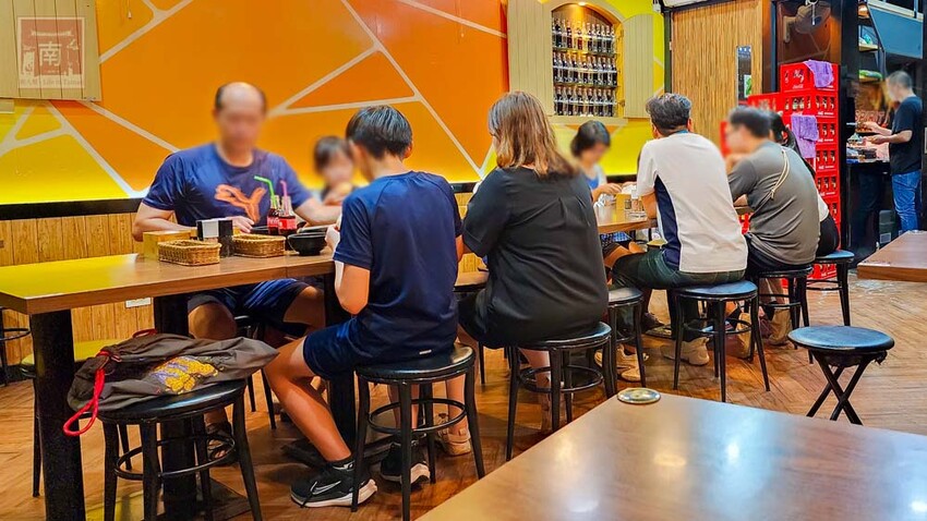 【臺南美食】肉品等級跟五星級和高級餐廳一樣，牛肉全面升級為Prime等級，搭配龍眼木碳烤增加炭香味~哞王職人原味炭烤牛排 - 南人幫