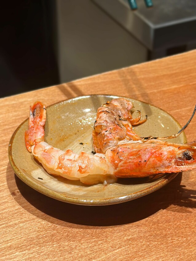 [台中西區]無魚Shrimp Ramen｜隱身在模範菜市場裡的職人拉麵店｜店內僅7人座位｜每日限量 慢來就吃不到嘍！ - 萍姐愛分享