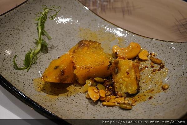 【新竹美食週記】一里雲村|九里松無菜單料理,食材新鮮,家庭慶 【新竹美食週記】一里雲村|九里松無菜單料理,食材新鮮,家庭慶