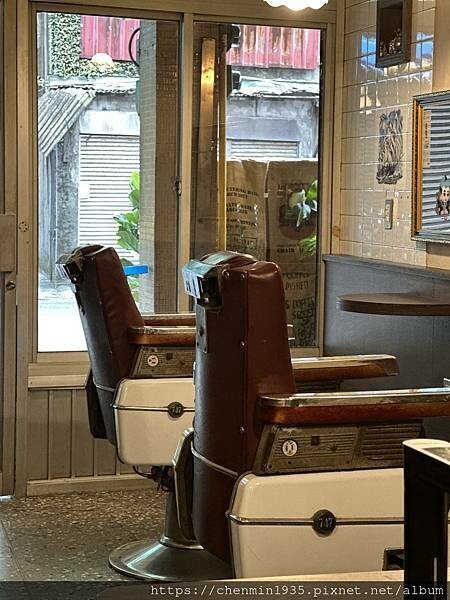 基隆市仁愛區-秋香理髮廳|獅球珈琲部