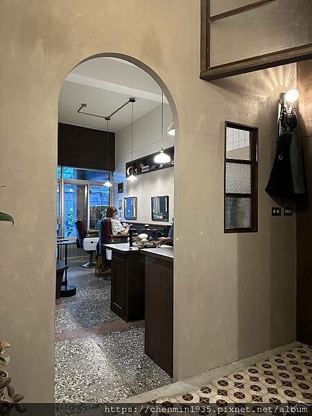 基隆市仁愛區-秋香理髮廳|獅球珈琲部