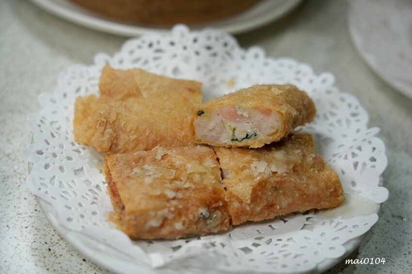 新北市新店區新店美食｜宸軒園粵菜海鮮（中興店）～芋泥香酥鴨、乾炒牛河粉、金沙子排道道經典美味，就在新店區公所捷運