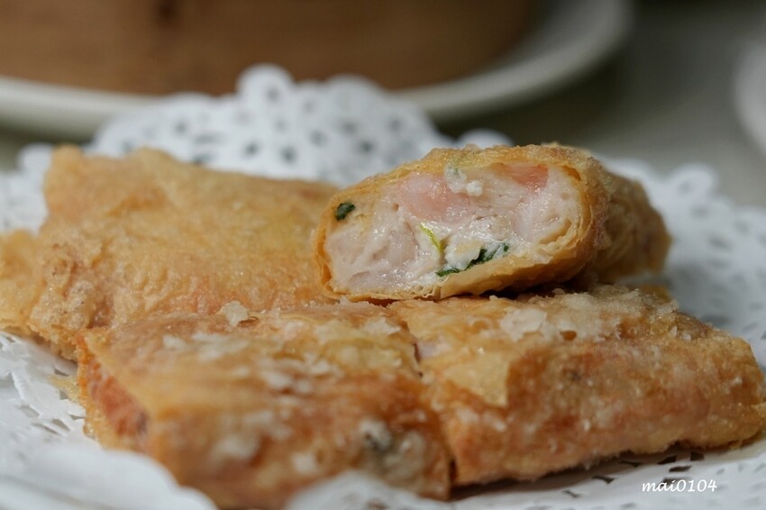 新北市新店區新店美食｜宸軒園粵菜海鮮（中興店）～芋泥香酥鴨、乾炒牛河粉、金沙子排道道經典美味，就在新店區公所捷運