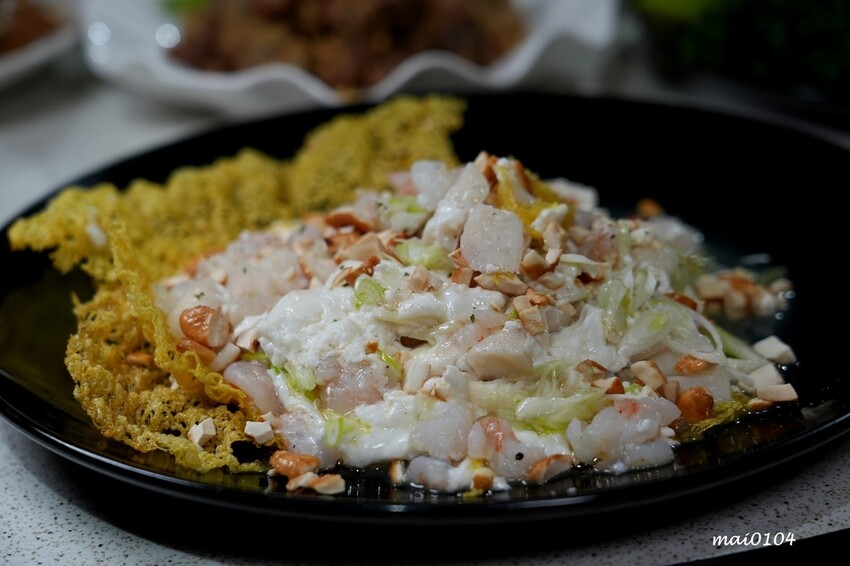 新北市新店區新店美食｜宸軒園粵菜海鮮（中興店）～芋泥香酥鴨、乾炒牛河粉、金沙子排道道經典美味，就在新店區公所捷運
