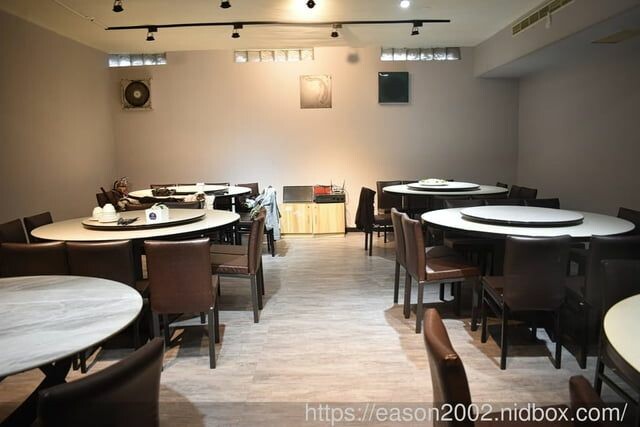 新北新店尾牙餐廳推薦 | 宸軒園粵菜海鮮-中興店 犒賞員工尾牙宴首選 澎湃美味 佳餚美饌 大場地可容納6~8桌 附設卡拉ok歡唱設備 - 就是這樣。吃喝玩樂。愛漂亮部落格 - FashionGuid