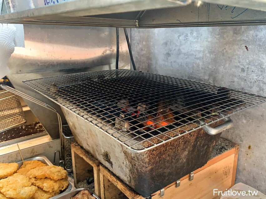 蛋裡炭烤土司⟩好吃的炭烤土司和清爽香甜的薯泥-台中大里美食/早餐 @果果愛Fruitlove