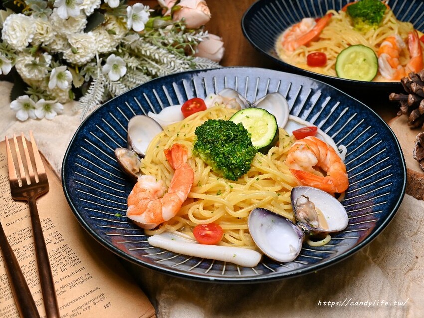 若洵｜台中不一樣的義大利麵，主打和風義大利麵，口味獨特讓你意想不到，還有隱藏版特色甜點～