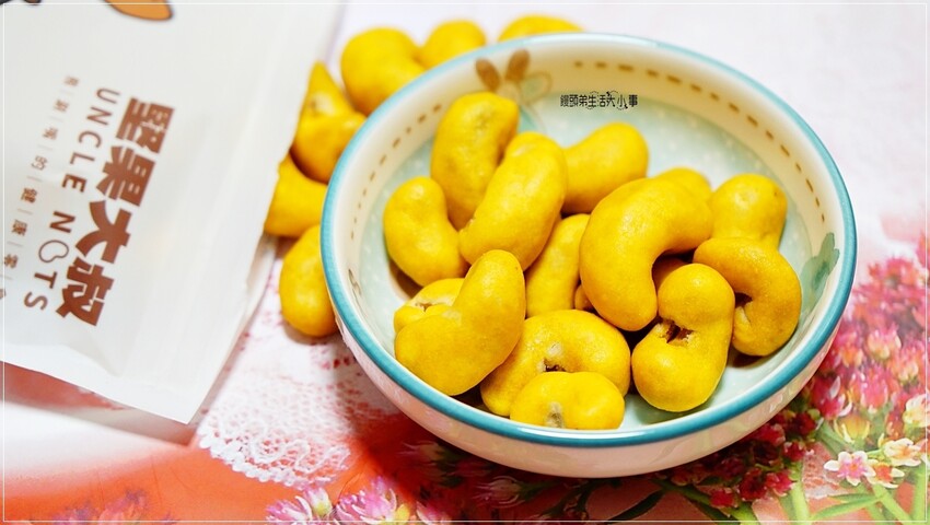 堅果大叔的熊涮嘴零食：追劇時的完美伴侶，無添加，無負擔的健康零食