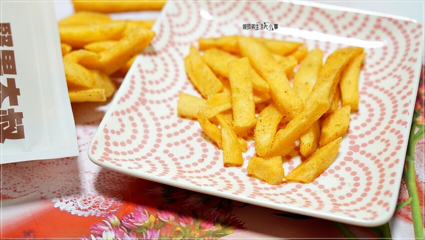 堅果大叔的熊涮嘴零食：追劇時的完美伴侶，無添加，無負擔的健康零食