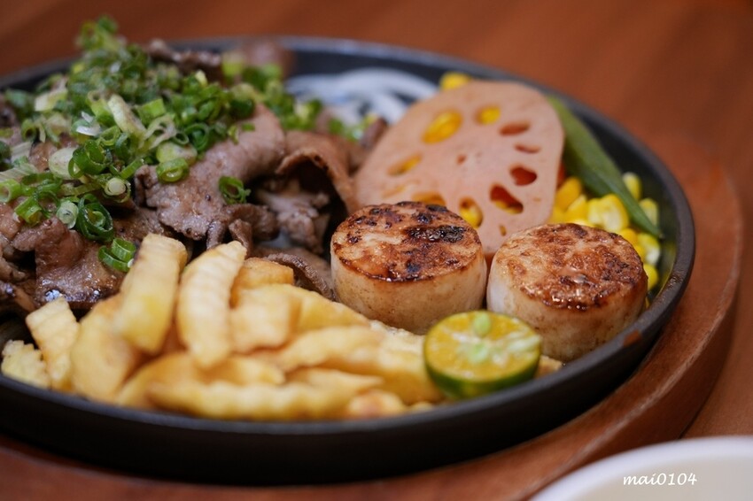 林口牛排推薦｜炙り庵steak牛排龜山長庚店～用餐享自助吧牛筋湯、牛滷汁及明治百吉冰淇淋無限供應