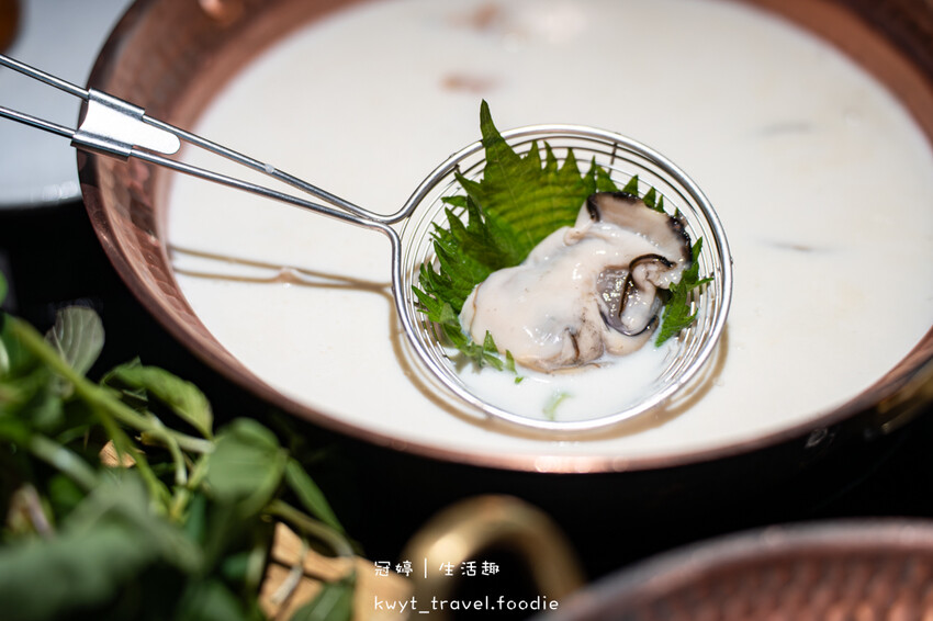 南投埔里火鍋餐廳推薦_渡之島日高鍋物,鱸魚免費吃!火鍋放題,20種小農蔬菜、18度C霜淇淋,埔里美食餐廳推薦_2025菜單 – 冠婷生活趣