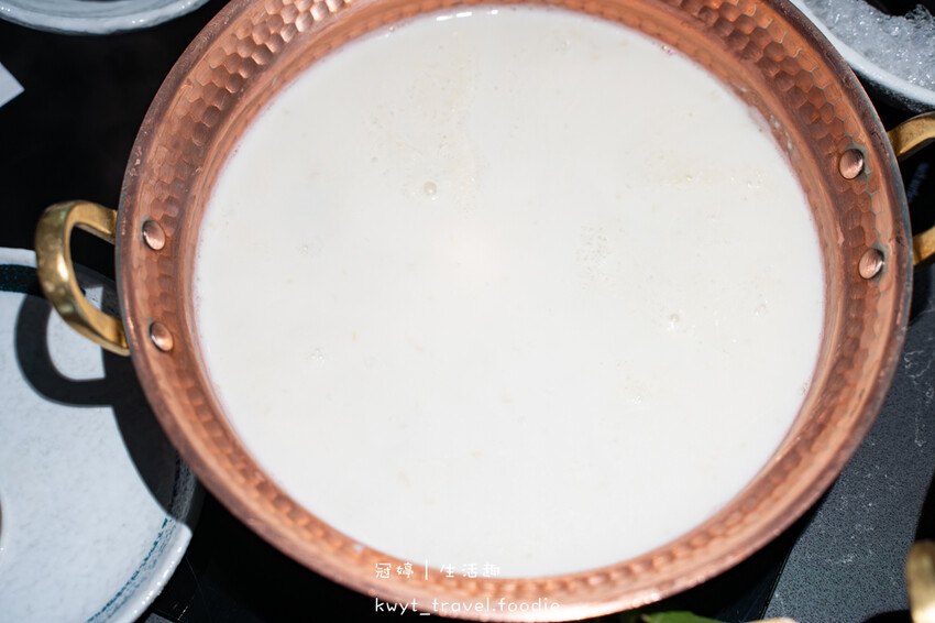 南投埔里火鍋餐廳推薦_渡之島日高鍋物,鱸魚免費吃!火鍋放題,20種小農蔬菜、18度C霜淇淋,埔里美食餐廳推薦_2025菜單 – 冠婷生活趣