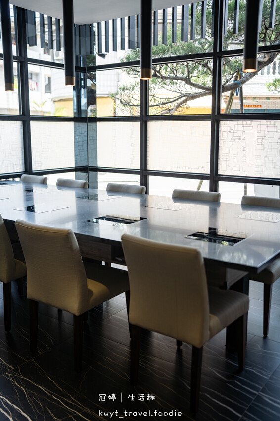 南投埔里火鍋餐廳推薦_渡之島日高鍋物,鱸魚免費吃!火鍋放題,20種小農蔬菜、18度C霜淇淋,埔里美食餐廳推薦_2025菜單 – 冠婷生活趣