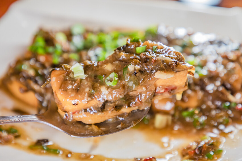 高雄美食 – 美濃莊 x 四人套餐上桌囉！一次品嚐美濃特色料理