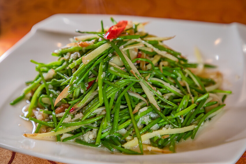 高雄美食 – 美濃莊 x 四人套餐上桌囉！一次品嚐美濃特色料理