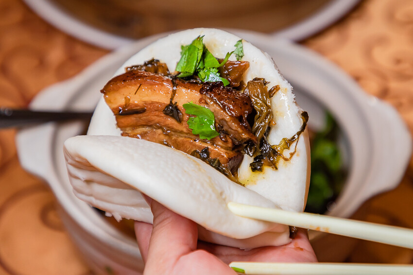 高雄美食 – 美濃莊 x 四人套餐上桌囉！一次品嚐美濃特色料理