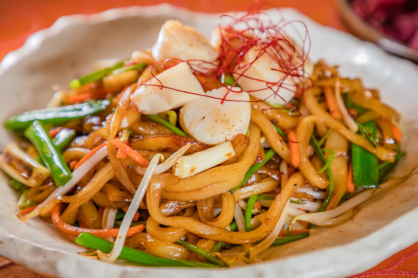 高雄美食 – 美濃莊 x 四人套餐上桌囉！一次品嚐美濃特色料理