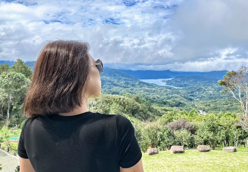 桃園景點｜一山景觀咖啡｜台七線咖啡廳，居高臨下盡收絕美的湖光山色！