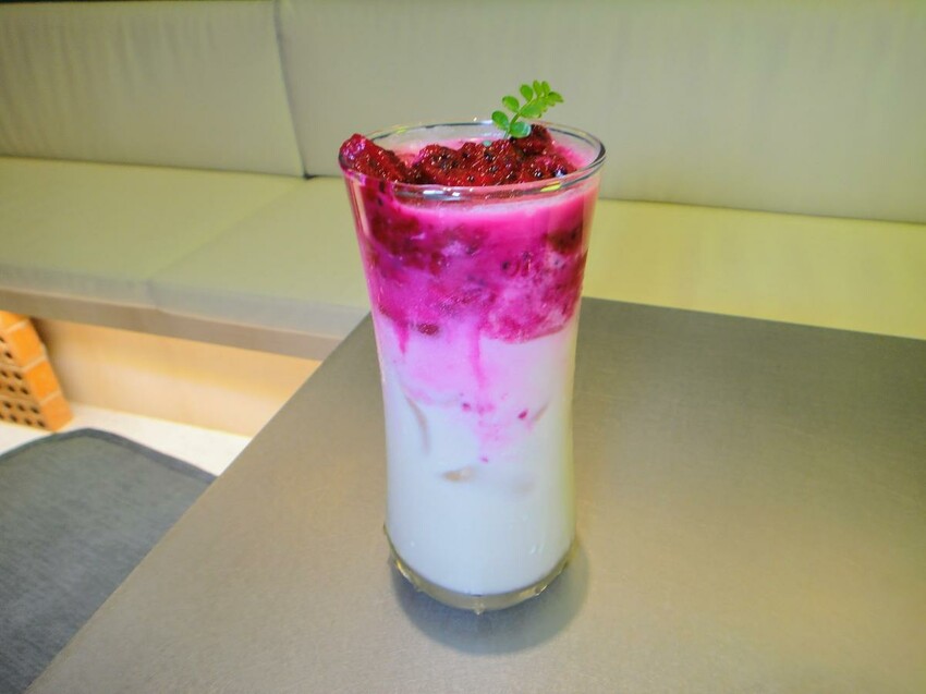 【美食】「BEAN U」豆奶優格碗，松菸網美咖啡廳推薦，市政