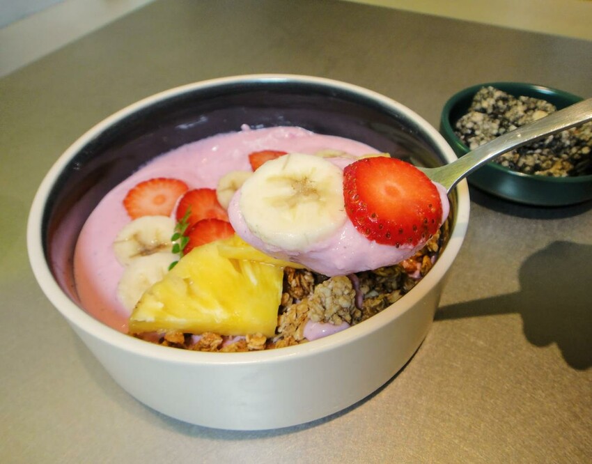 【美食】「BEAN U」豆奶優格碗，松菸網美咖啡廳推薦，市政