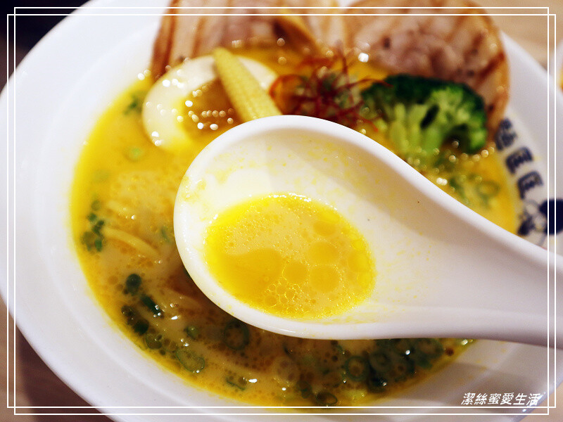 麵匡匡 拉麵食堂-桃園八德/連湯都能喝光光無負擔!大推唐揚鷄~八德置地廣場周邊平價美味拉麵推薦