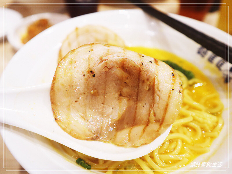 麵匡匡 拉麵食堂-桃園八德/連湯都能喝光光無負擔!大推唐揚鷄~八德置地廣場周邊平價美味拉麵推薦