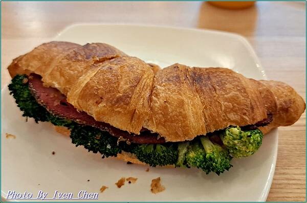 《桃園藝文特區咖啡廳》不限時輕食咖啡廳/ 下午茶 『Davi