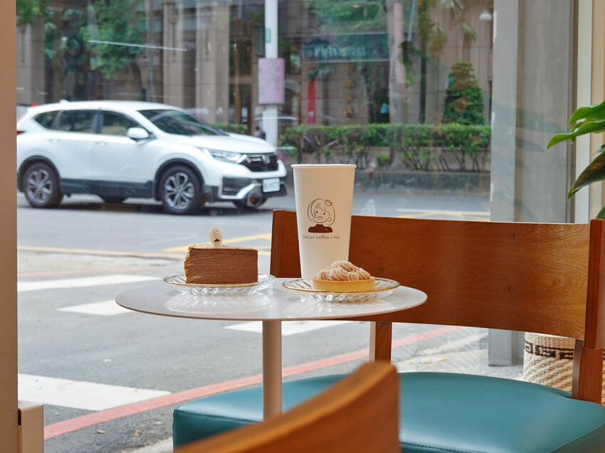 桃園市區—凱莉日嚐｜坐落藝文空間中的寧靜咖啡廳｜桃園藝文特區、莊敬國小、中正公園