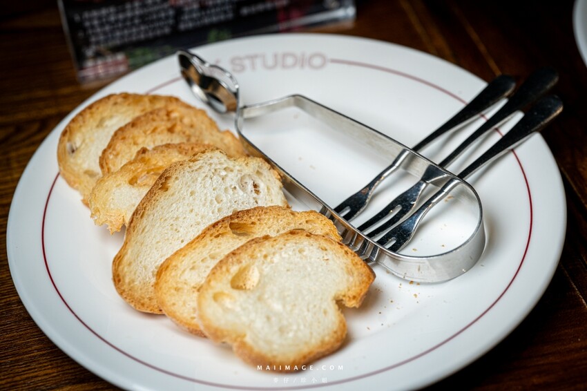 台北市中山區JK STUDIO法式餐酒館 大直忠泰店~經典的法式餐酒料理,傳統老法菜道道美味!老饕必點限量波士頓龍蝦麵、油