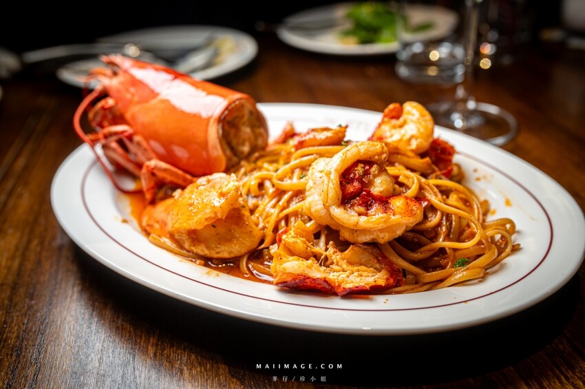 台北市中山區JK STUDIO法式餐酒館 大直忠泰店~經典的法式餐酒料理,傳統老法菜道道美味!老饕必點限量波士頓龍蝦麵、油