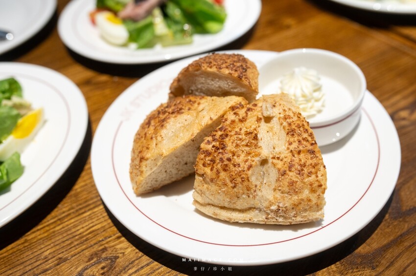 台北市中山區JK STUDIO法式餐酒館 大直忠泰店~經典的法式餐酒料理,傳統老法菜道道美味!老饕必點限量波士頓龍蝦麵、油