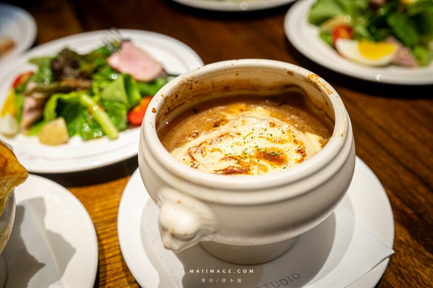 台北市中山區JK STUDIO法式餐酒館 大直忠泰店~經典的法式餐酒料理,傳統老法菜道道美味!老饕必點限量波士頓龍蝦麵、油