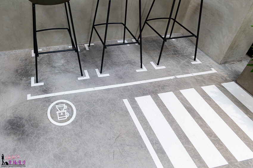 養真民珠CAFE|北斗鎮彰化縣–老牌龍口粉絲倉庫改建的咖啡廳，帶點韓系清新工業風格