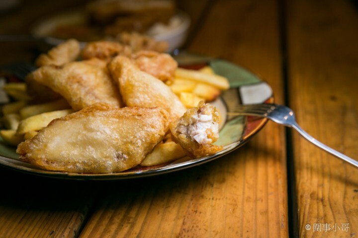 宜蘭蘇澳美食餐酒宵夜-港口小販port bistro，美味的餐點再加上讓人放鬆的環境，再來杯小酒就更完美啦！開車不喝酒喝酒不開車！ @圍事小哥的幸福相框