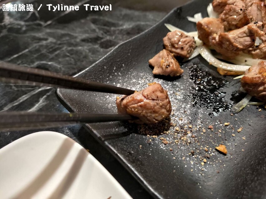 【新店美食】鐵皮屋鐵板燒,招牌菲力、鮮甜干貝 | 經典海陸雙人套餐 | 精緻平價鐵板燒 | 大坪林捷運站