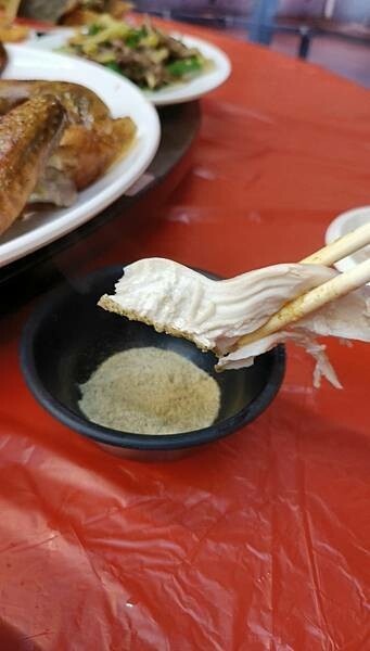 宜蘭縣五結鄉(宜蘭/五結)百匯窯烤海鮮快炒餐廳,榮獲宜蘭十大美食獎,菜色豐富出餐快,團體聚餐的好去處