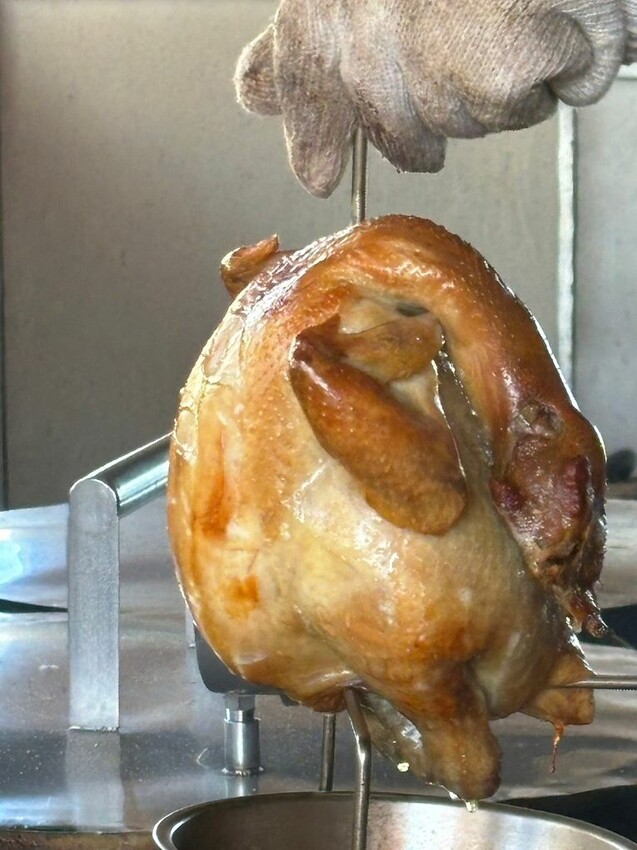 宜蘭縣五結鄉【宜蘭窯烤雞推薦】百匯窯烤雞餐廳  料理選擇超多，用餐區超大，適合大宴小酌，絕對讓你吃好吃滿、賓主盡歡