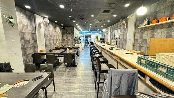 LINE_ALBUM_94咖哩嬢_241204_15