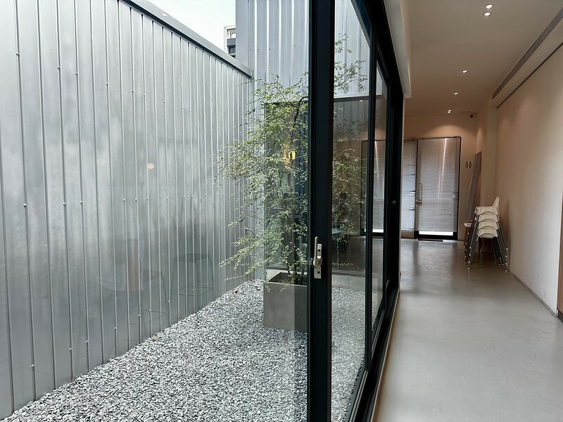 【台灣，桃園市，中壢區】青埔美食～1996 BURGER浮誇回歸，美味依舊，用餐環境大幅提昇！！（中壢美食/青埔