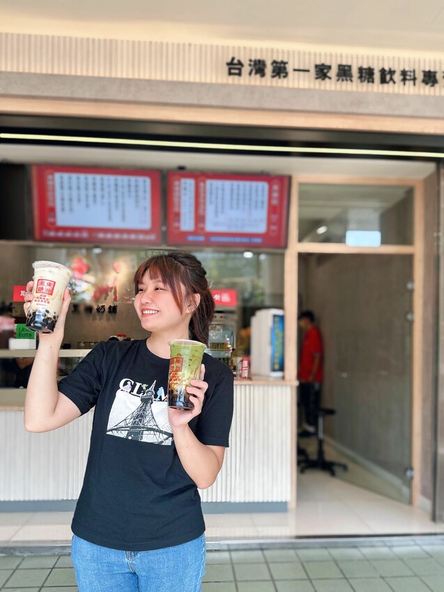 [台中西區] 東洲黑糖奶舖台中公益店｜翡翠檸檬竟然可以喝無糖？！菁厲害高山金萱放冰箱7天，冷泡的竟然比熱泡的還有味道，甚至把咖啡味壓過｜內附完整菜單 - 萍姐愛分享