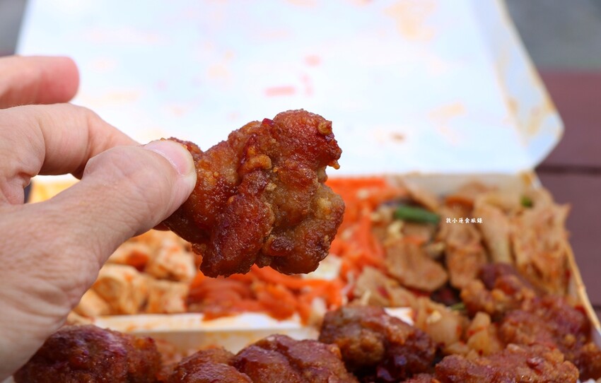 超大現炸雞排飯!!百元有找還能吃飽飽!!一盒抵二餐超省錢