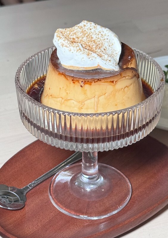 桃園大溪老宅咖啡廳！秋旭文青風甜點必拍，焦糖巴斯克 特色飲品推薦。