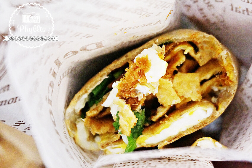 『餅咖BINGKA|煎餅果子』道地天津小吃、酥香唰嘴、咖啡控的天堂|新竹網美咖啡廳、新竹小吃推薦! - 相片中的菲莉絲