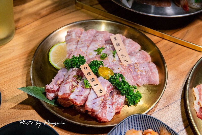 台南．中西區．私炑炭火燒肉．平價享受優質好肉．大口吃肉好過癮！！