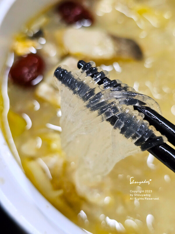 【冷凍食品】禾樂食品 鱘龍魚專家 龍鱘精力湯X珍寶油飯 產後 【冷凍食品】禾樂食品 鱘龍魚專家 龍鱘精力湯X珍寶油飯 產後